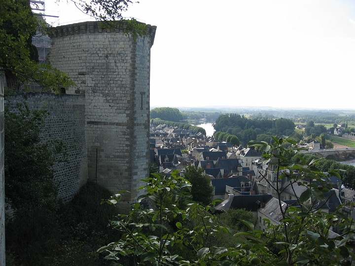 01 Chinon Chateau.jpg